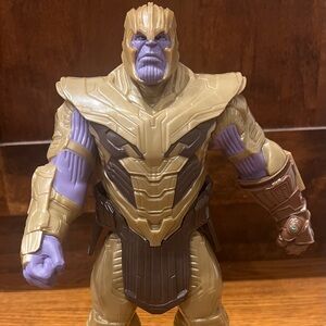 Hasbro Marvel - Titan Hero Series Thanos Endgame 12” Action Figure